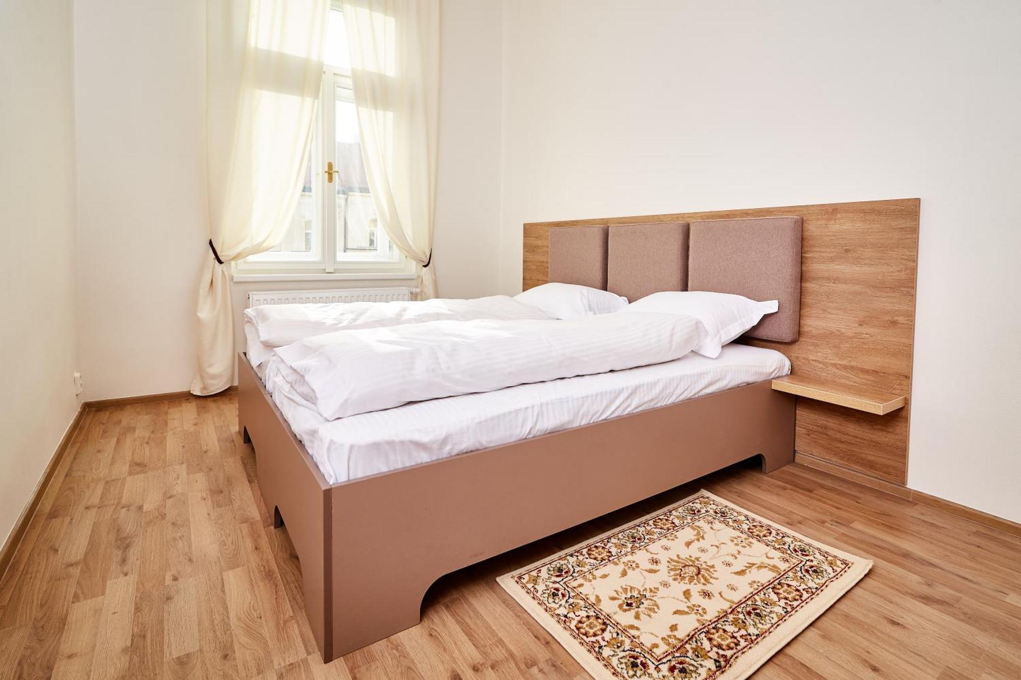 Kasablanka Apartments Прага Екстер'єр фото